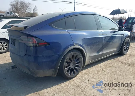 2022 Tesla Model X Dual Motor All-Wheel Drive z USA, uszkodzony, nr VIN 7SAXCBE57NF363929